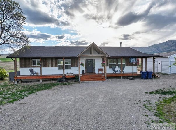 13863 S Robin Road, Arimo, ID 83214
