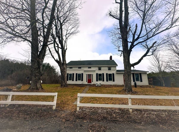 457 Drake Hill Rd, Freehold, NY 12431