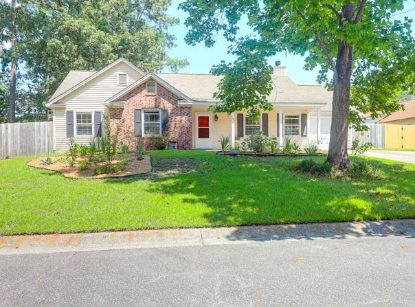 103 Saxton Court, Goose Creek, SC 29445