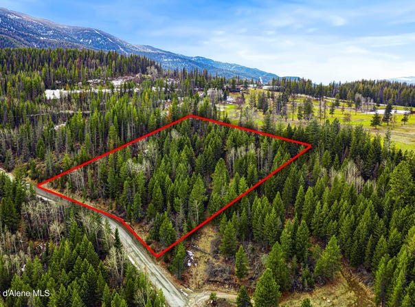 Nna Country Club Drive, Kellogg, ID 83837