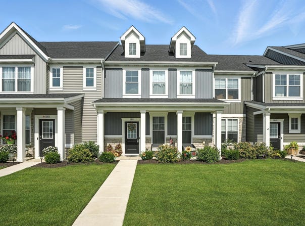 11805 Vermont Street, Crown Point, IN 46307
