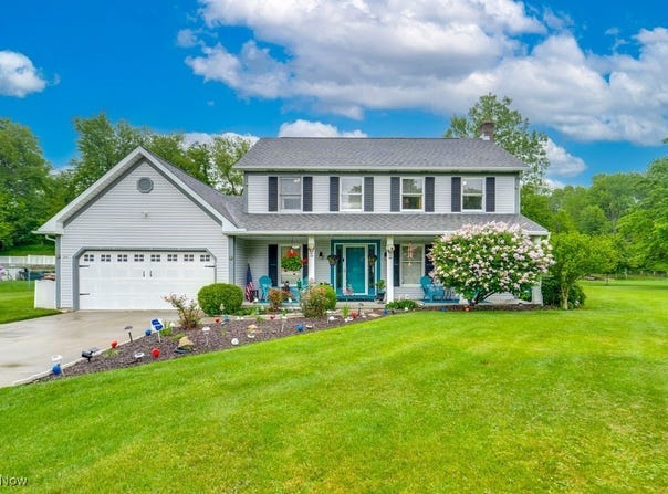 2505 Connecticut Court, Uniontown, OH 44685