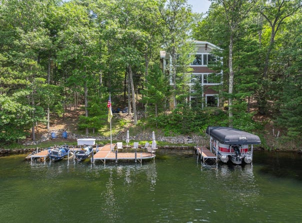 8951 THOROUGHFARE RD, Minocqua, WI 54548