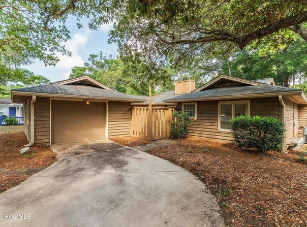 608 Camellia Lane, Sunset Beach, NC 28468