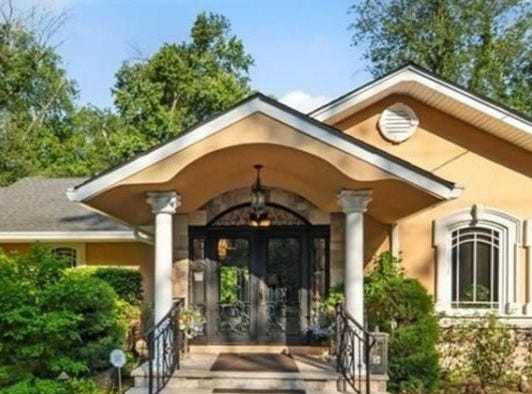 198 Pascack Rd, Hillsdale Boro, NJ 07642-1321
