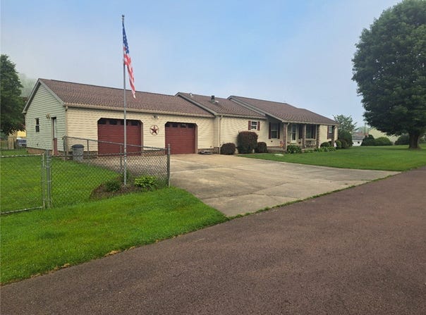 844 Williams St, Confluence Boro, PA 15424