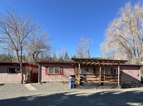 206 S WASHINGTON ST, Canyon City, OR 97820