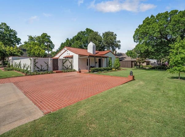 5401 Byers Avenue, Fort Worth, TX 76107