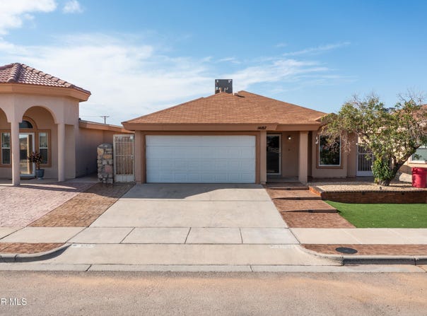 14187 GIL REYES Drive, El Paso, TX 79938