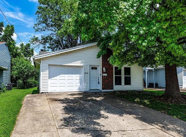 3605 Greenview Drive, Middletown, OH 45044