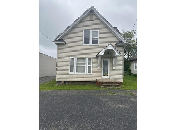 127 W Territorial Road, Battle Creek, MI 49015