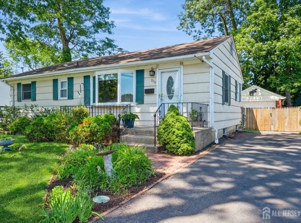 206 Charlotte Avenue, South Bound Brook, NJ 08880