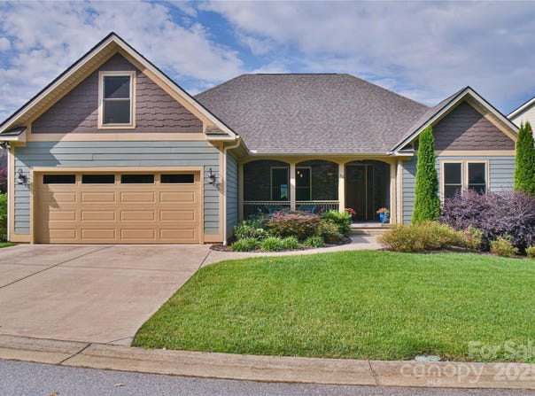 35 Dreambird Drive, Leicester, NC 28748