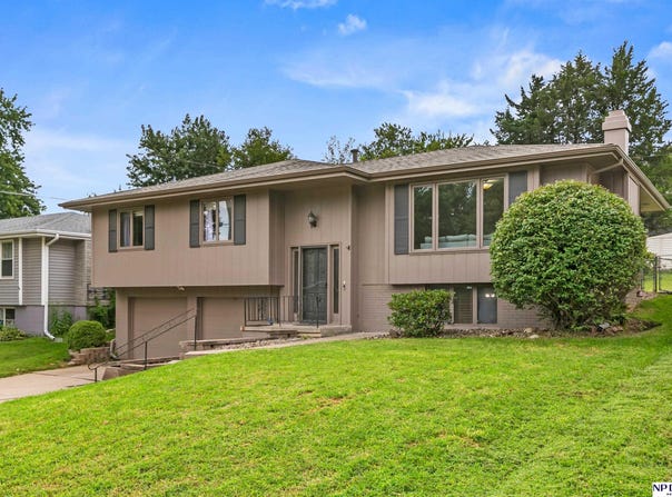 5305 Hascall Street, Omaha, NE 68106