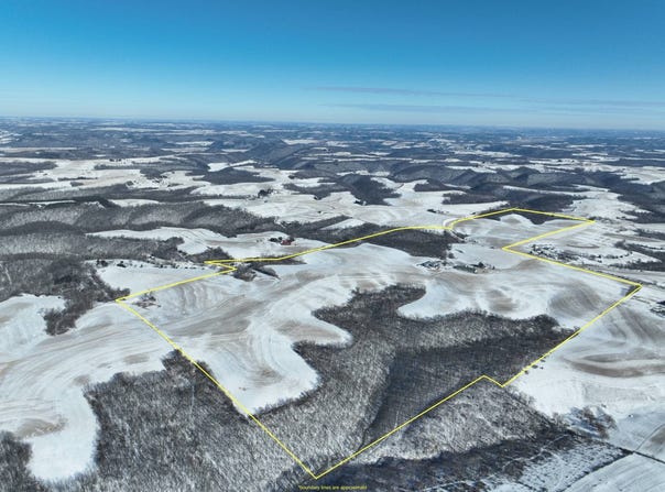 9354 County Rd 22, Houston, MN 55943