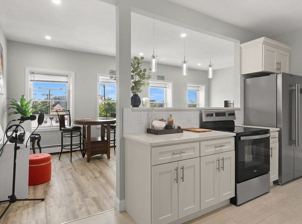 56 Peabody St, Salem, MA 01970