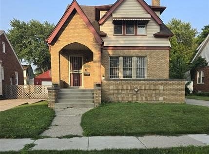 22154 Elmwood Avenue, Eastpointe, MI 48021