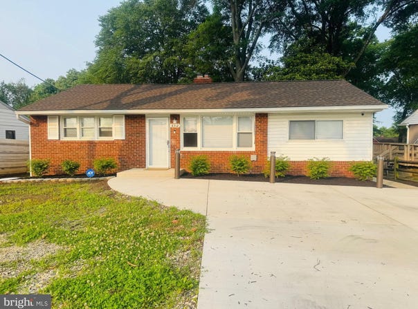 8312 ADELPHI RD, HYATTSVILLE, MD 20783