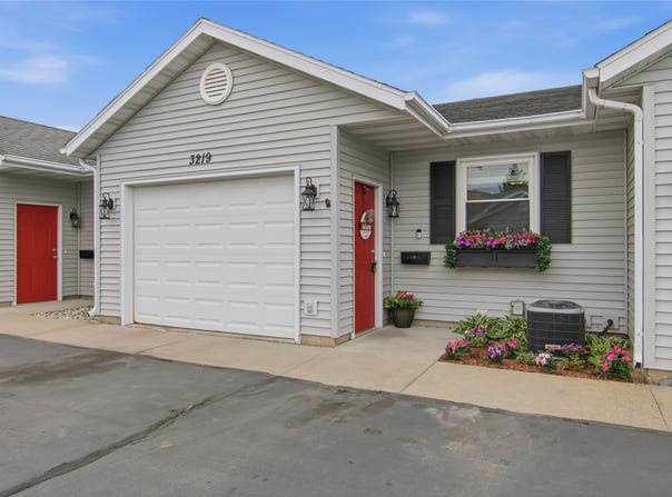 3219 Craig Road, Eau Claire, WI 54701