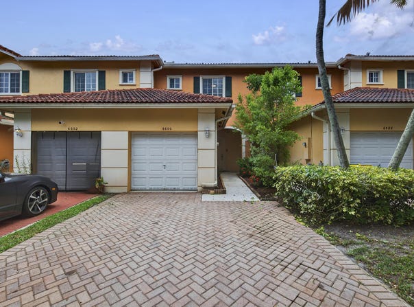 6600 Catalina Lane, Tamarac, FL 33321