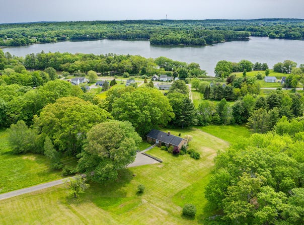 56 Borland Hill Road, Nobleboro, ME 04555