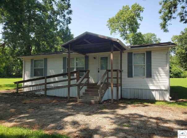 302 N Wall Street, Blairstown, MO 64726