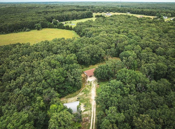 207 Good News Lane, Cuba, MO 65453