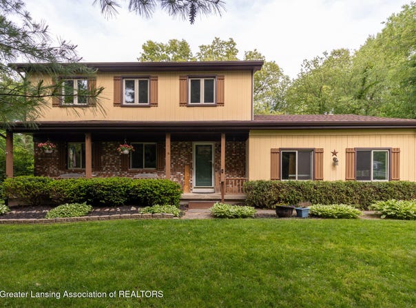 12465 Forest Meadow Drive, Perry, MI 48872