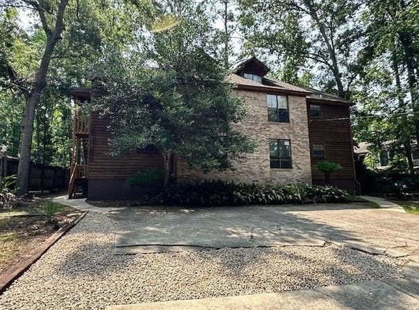 1233 Cross Creek Circle, Tallahassee, FL 32301