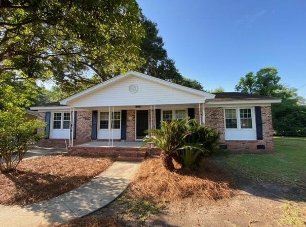 121 Camelot Drive, Goose Creek, SC 29445