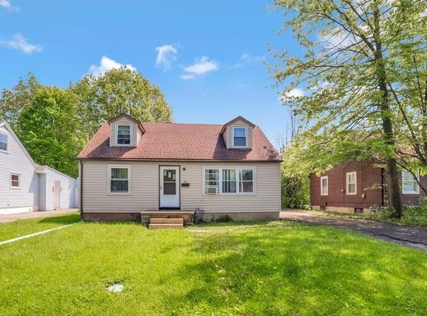 129 Fairlawn Ave, Mansfield, OH 44903