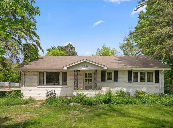 3801 Vandan Road, Minnetonka, MN 55345