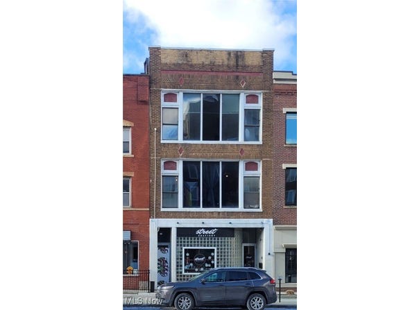 356 S Main Street, Akron, OH 44311