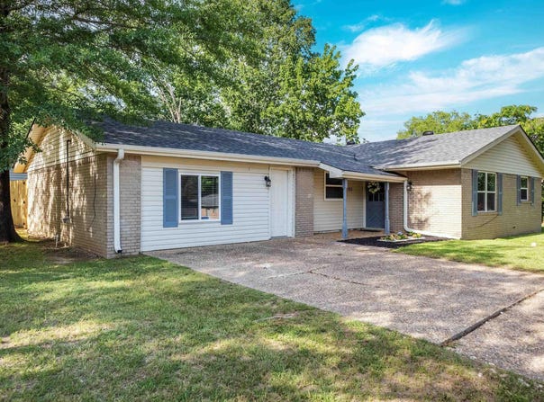 312 Club Lane, Conway, AR 72034