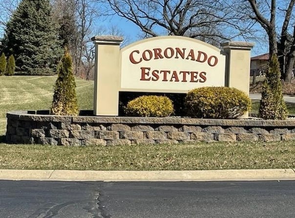 19 Coronado Drive, Jackson, MI 49201