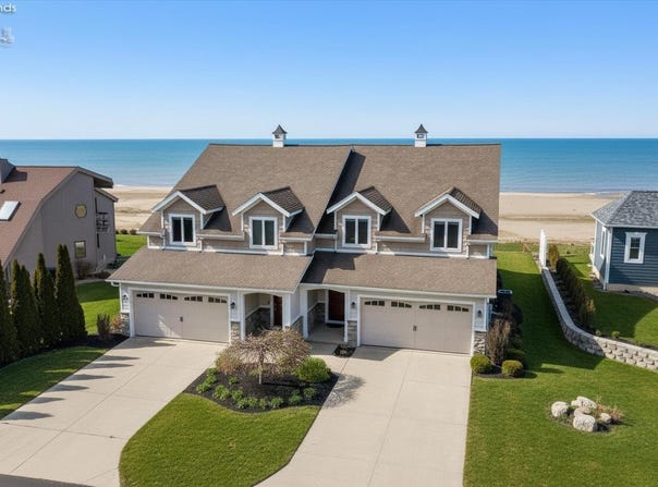 2511 E Sand Road, Port Clinton, OH 43452