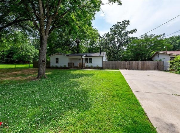 9472 Ranch Lane, Shreveport, LA 71106