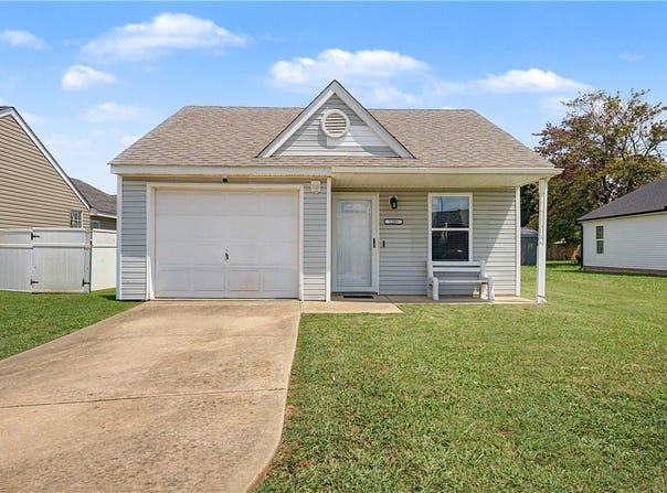 1209 Bishop Drive, Rogers, AR 72756