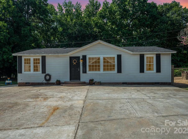 600 Will Jones Circle, Catawba, SC 29704