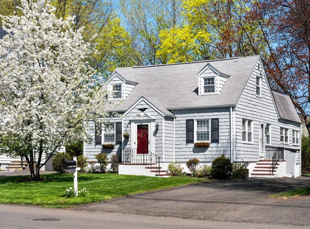 65 Maple Street, Darien, CT 06820
