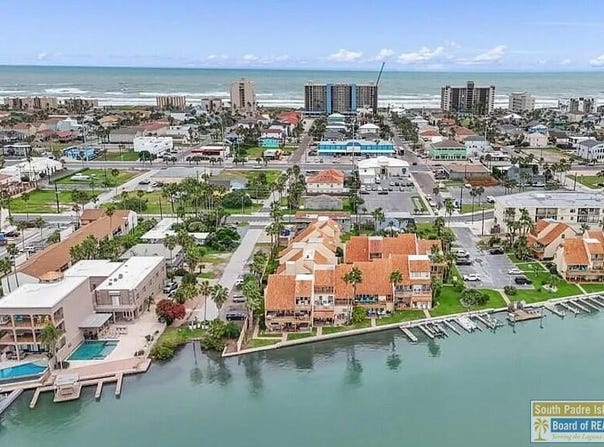 206 W Red Snapper St., South Padre Island, TX 78597