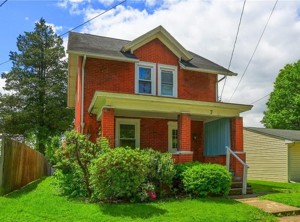 7 W Edison Ave, New Castle, PA 16101