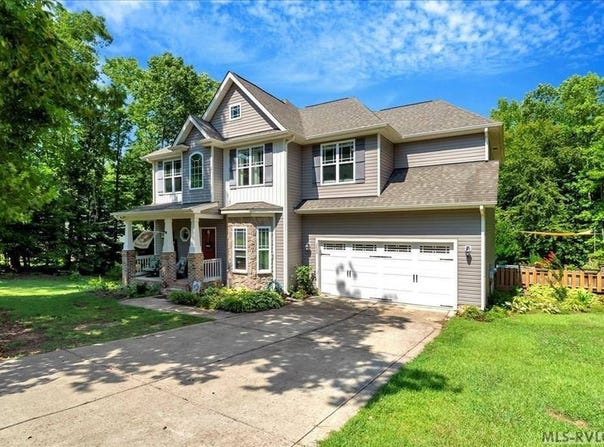 3828 Saint Lucy Dr, Franklinton, NC 27525