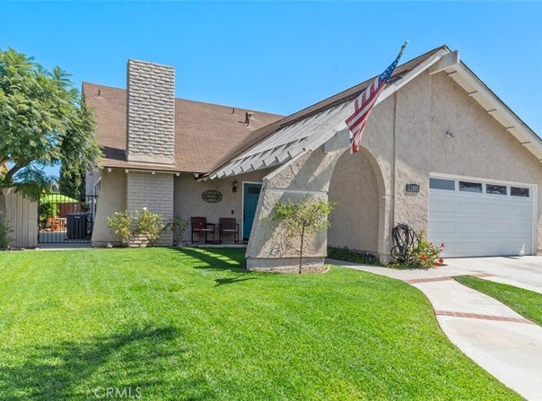 11608 Onyx, Cypress, CA 90630
