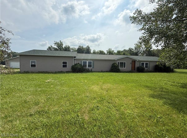 1184 Section Line Road 30, Bellevue, OH 44811