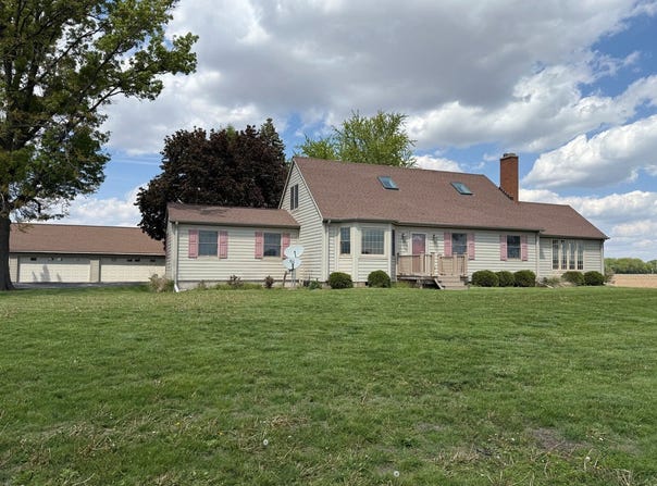 311 Stouffer Road, Sterling, IL 61081