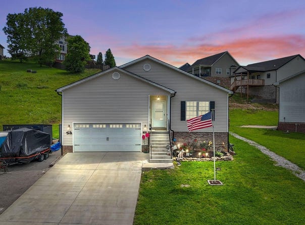 116 Hackberry Court, Frankfort, KY 40601