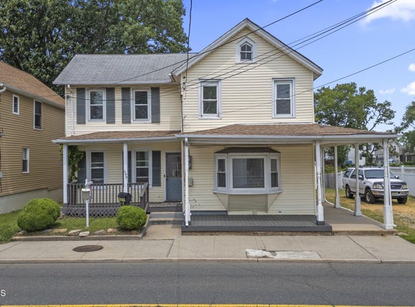 309 1st Street, Keyport, NJ 07735