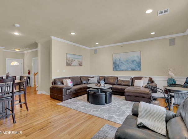 119 Dupont Avenue, Seaside Heights, NJ 08751