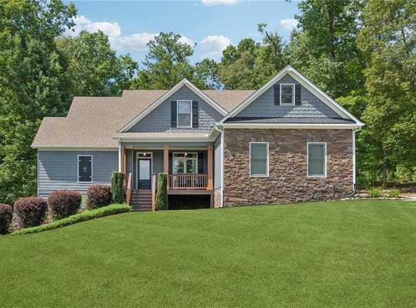 33 Rose Brooke Circle, White, GA 30184